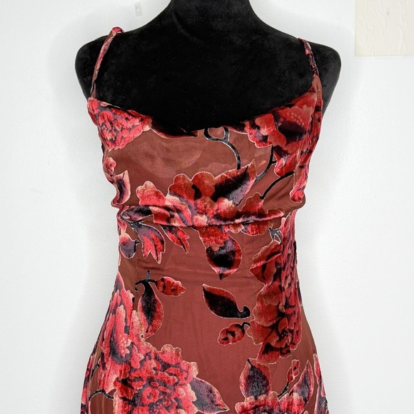Showpo Aletha Dress Womens 4 Red Floral Velvet Cowl Neck Maxi Slip Formal NWT - Picture 2 of 12